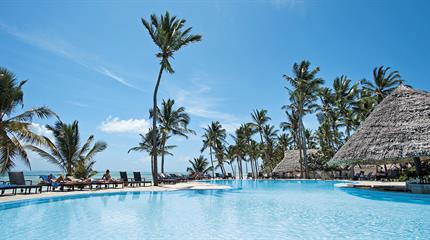 Hotel Karafuu Beach Resort and Spa