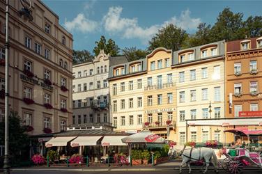 MALTA - Karlovy Vary - POBYT NEJEN PRO SENIORY (6)