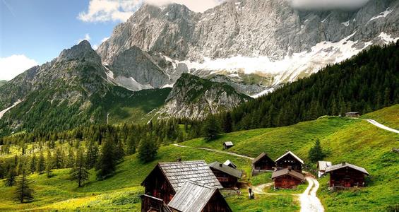 Poznávací zájezd NEJKRÁSNĚJŠÍ JEZERA, soutěsky a vrcholy rakouských a německých Alp