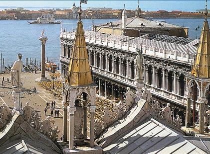 Benátky, ostrovy, slavnost gondol s koupáním 2023
