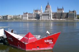 Budapešť vlakem, perla na Dunaji plná zážitků a termální lázně
