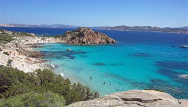 Divoká Sardinie s koupáním na nejkrásnějších plážích Evropy