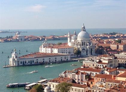KARNEVAL v Benátkách a ostrovy Murano, Burano a Torcello