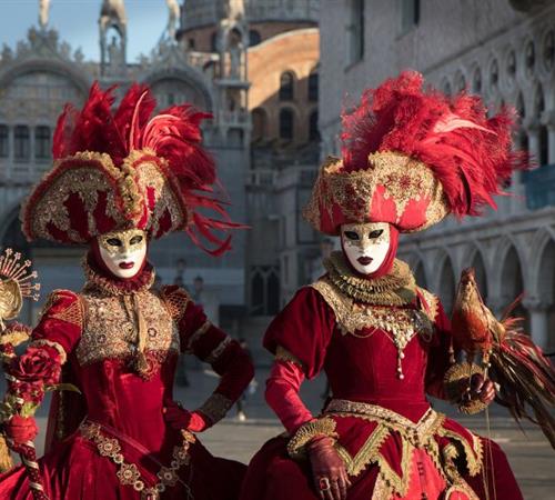 Legendární Karneval V Benátkách