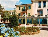 Park Hotel Jolanda s bazénem CH - San Zeno di Montana / Lago di Garda