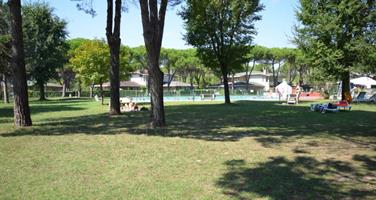 Villaggio Danubio e Olimpia s bazénem SU