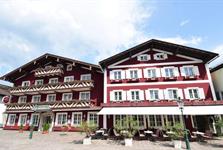 Hotel Der Abtenauer, Abtenau léto s AI