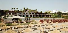 Hotel Adora Calma Beach