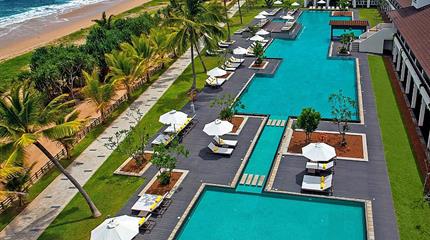 Hotel Centara Ceysands Resort & Spa