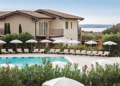 Lake Garda Resort 4* s bazénem / Moniga del Garda