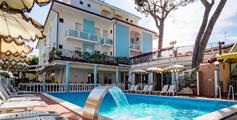 Hotel Villa dei Fiori s bazénem *** PIG / Rimini Viserbella